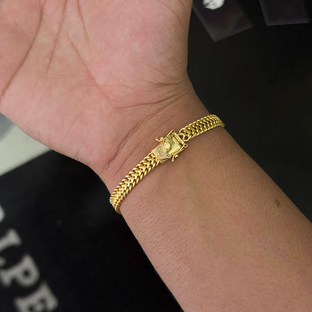 Pulseira Lacraia 8mm Fecho Mão Orando Banhada a Ouro 18K