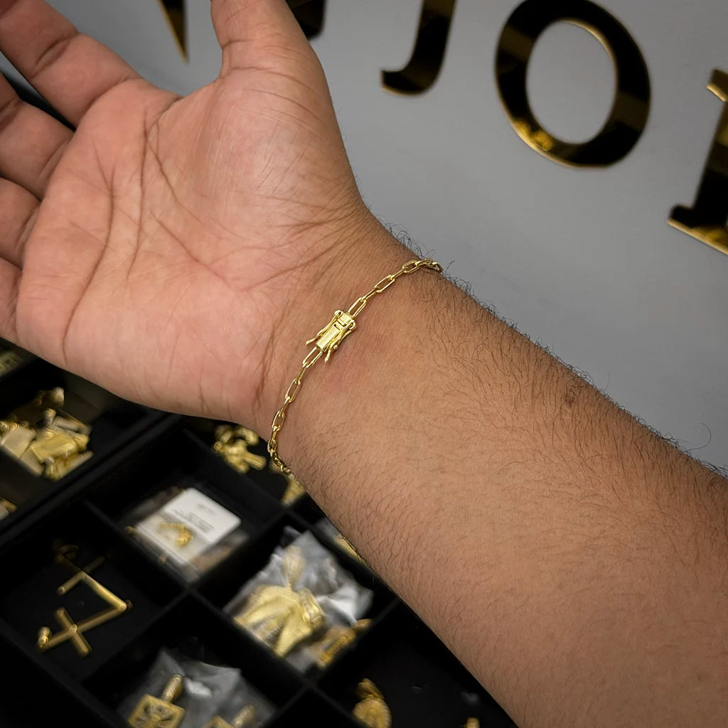 Pulseira Cadeado Alongado 2mm Banhada a Ouro 18K