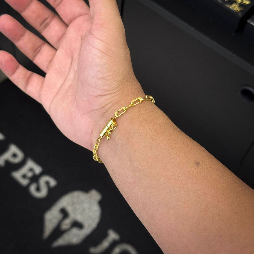 Pulseira Cadeado Alongado 4mm Banhada a Ouro 18K