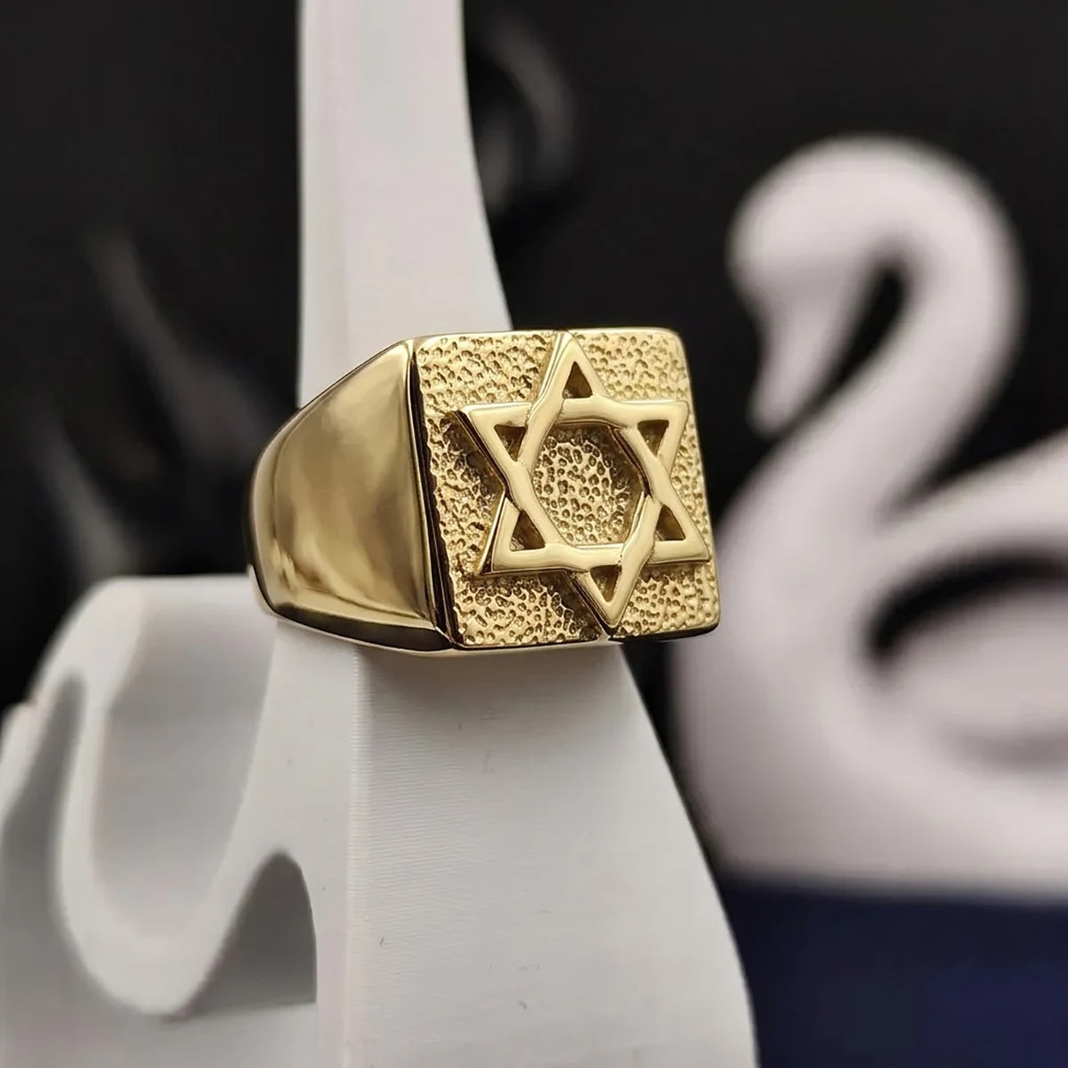 Anel Estrela de Davi Banhado a Ouro 18K